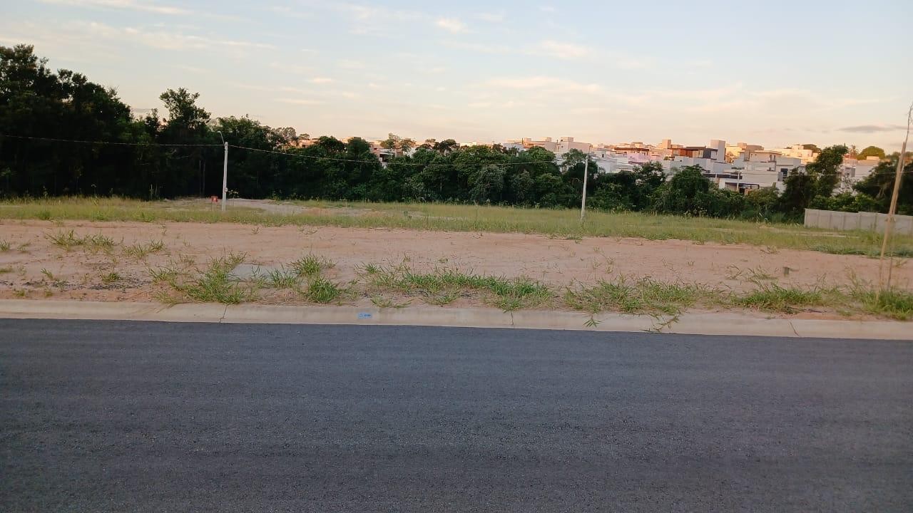 Terreno, 300 m² - Foto 1