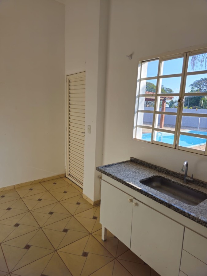 Chácara, 4 quartos, 1000 m² - Foto 9