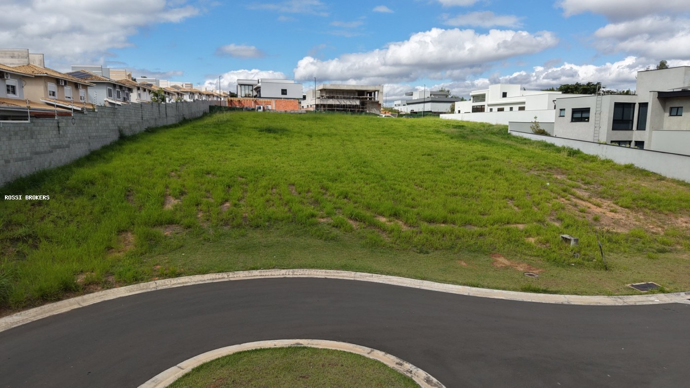 Terreno, 677 m² - Foto 1