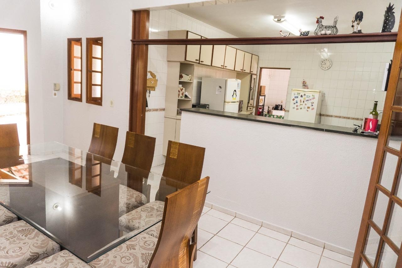 Chácara, 4 quartos, 1000 m² - Foto 8