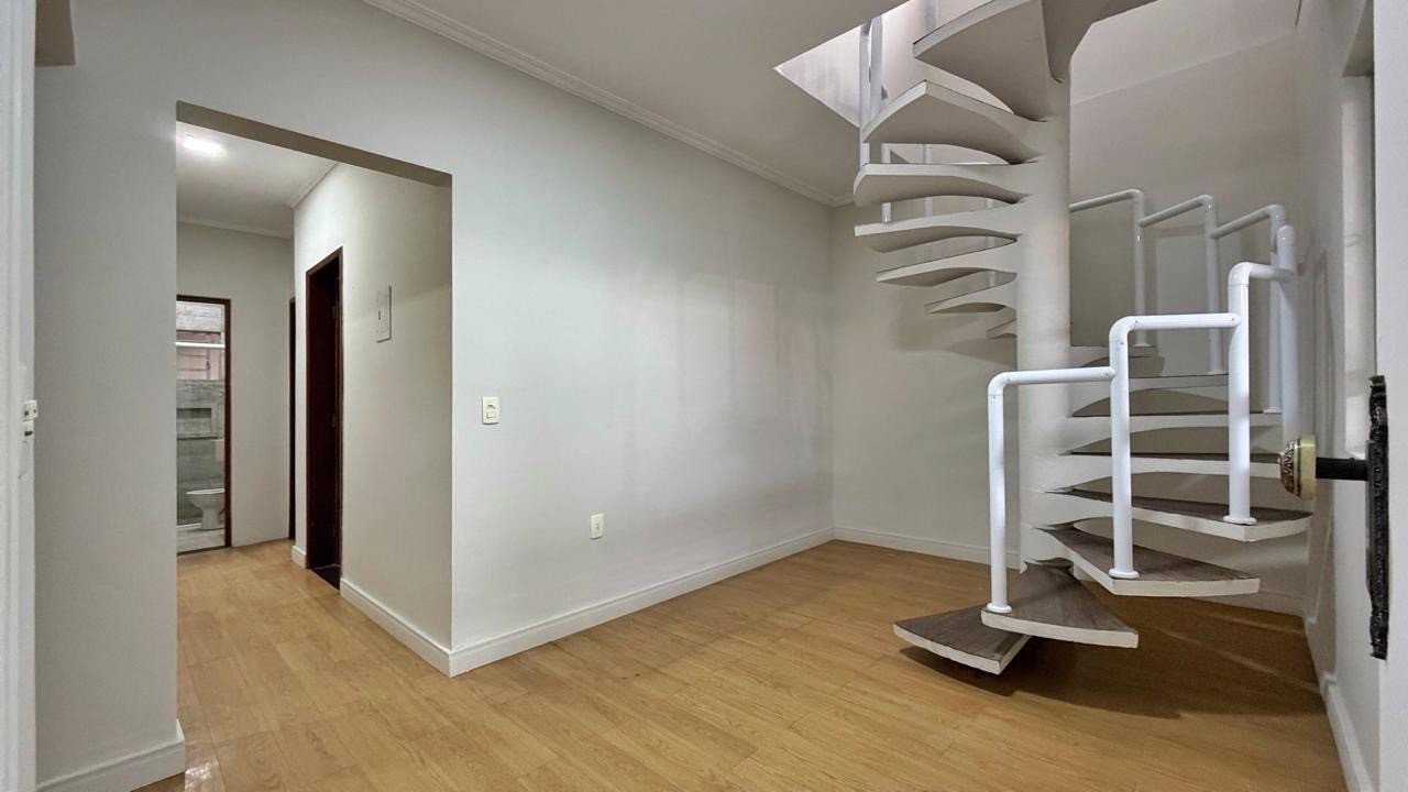 Casa, 3 quartos, 152 m² - Foto 4