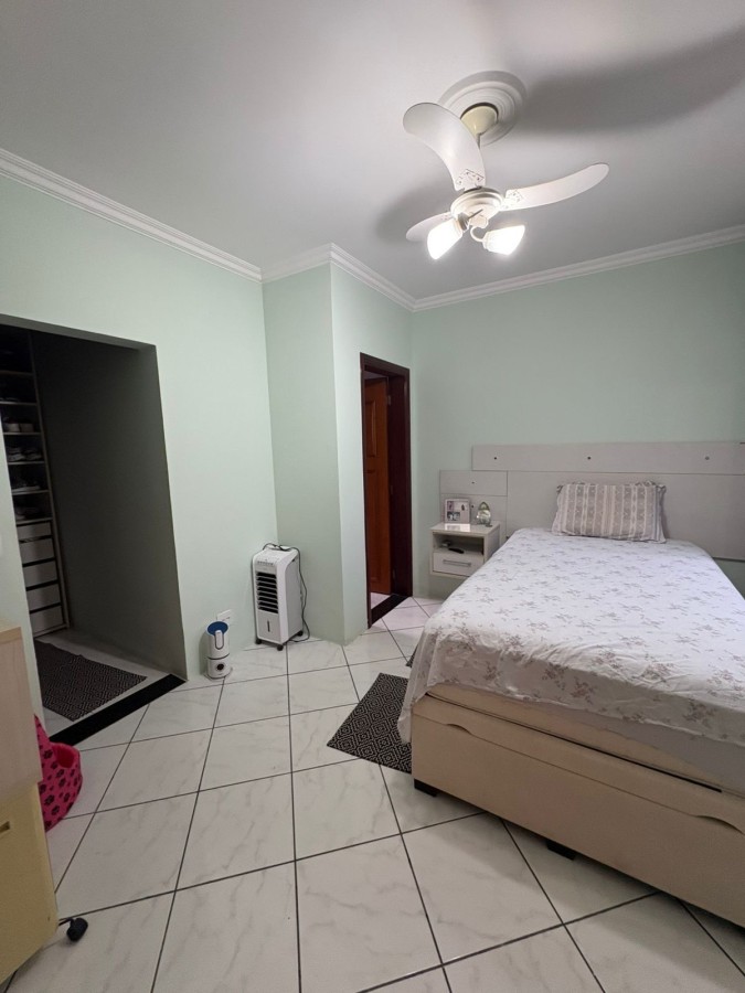 Casa, 3 quartos, 243 m² - Foto 7