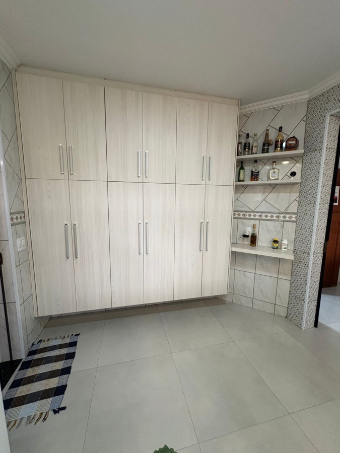Casa, 3 quartos, 243 m² - Foto 27