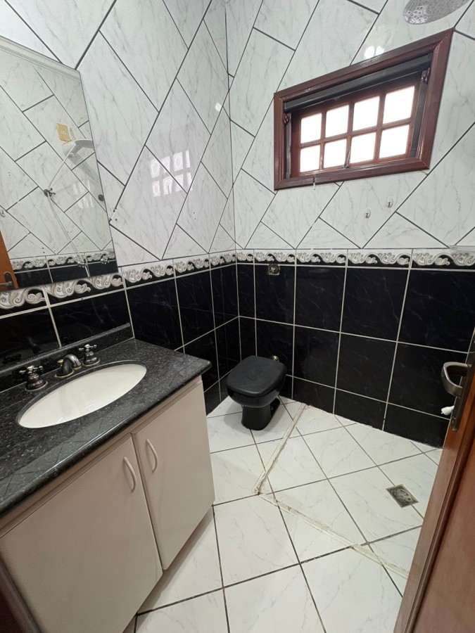 Casa, 3 quartos, 243 m² - Foto 39