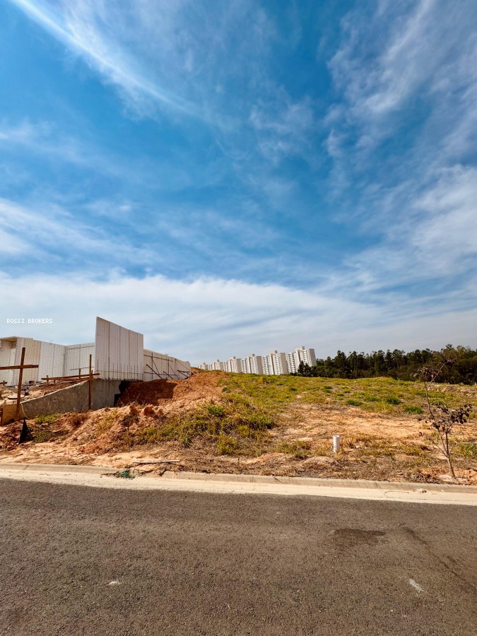 Terreno, 300 m² - Foto 1