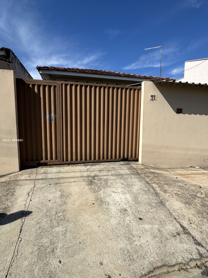 Casa, 3 quartos, 250 m² - Foto 1