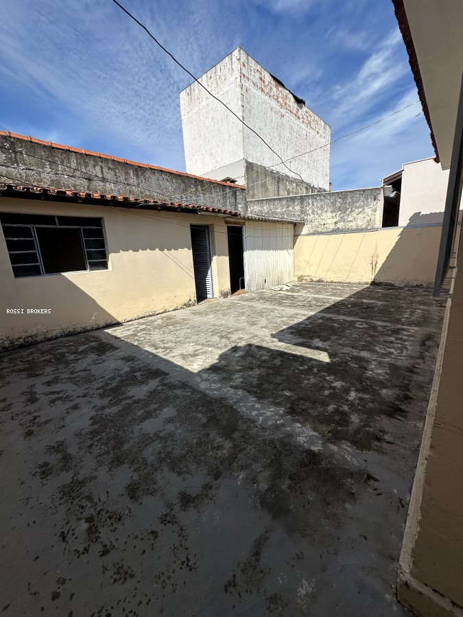 Casa, 3 quartos, 250 m² - Foto 15