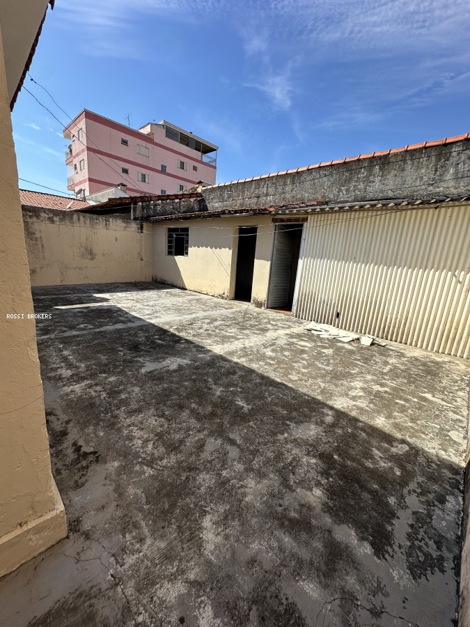 Casa, 3 quartos, 250 m² - Foto 19