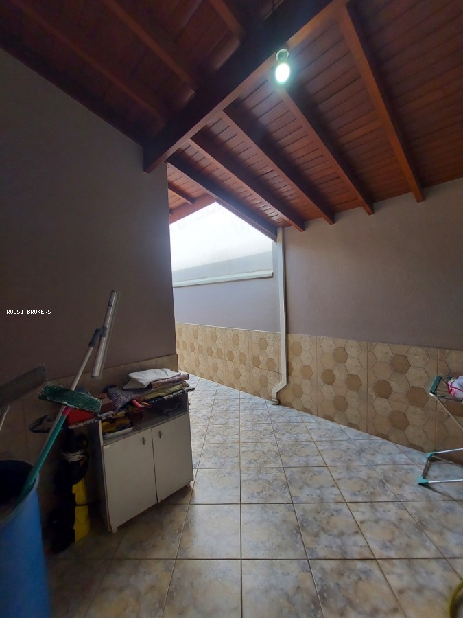 Casa, 3 quartos, 142 m² - Foto 3