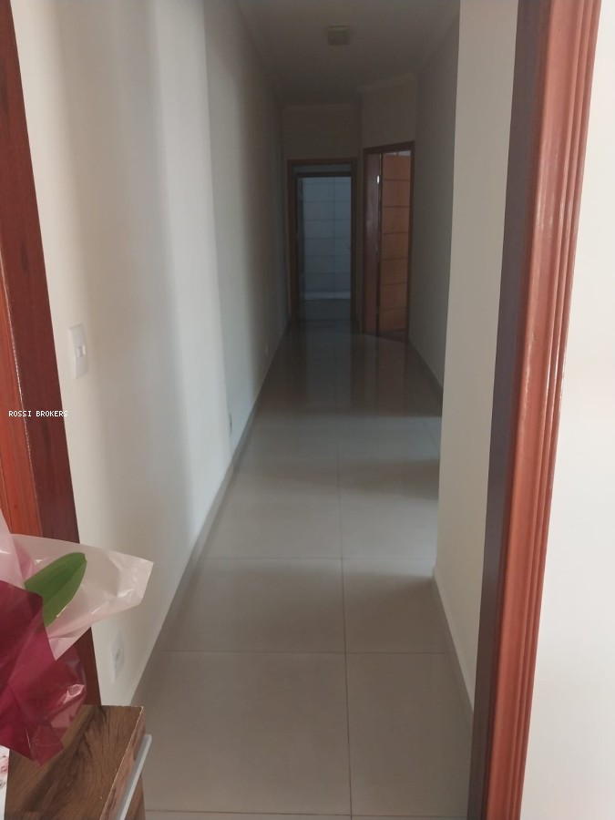 Casa, 3 quartos, 180 m² - Foto 3