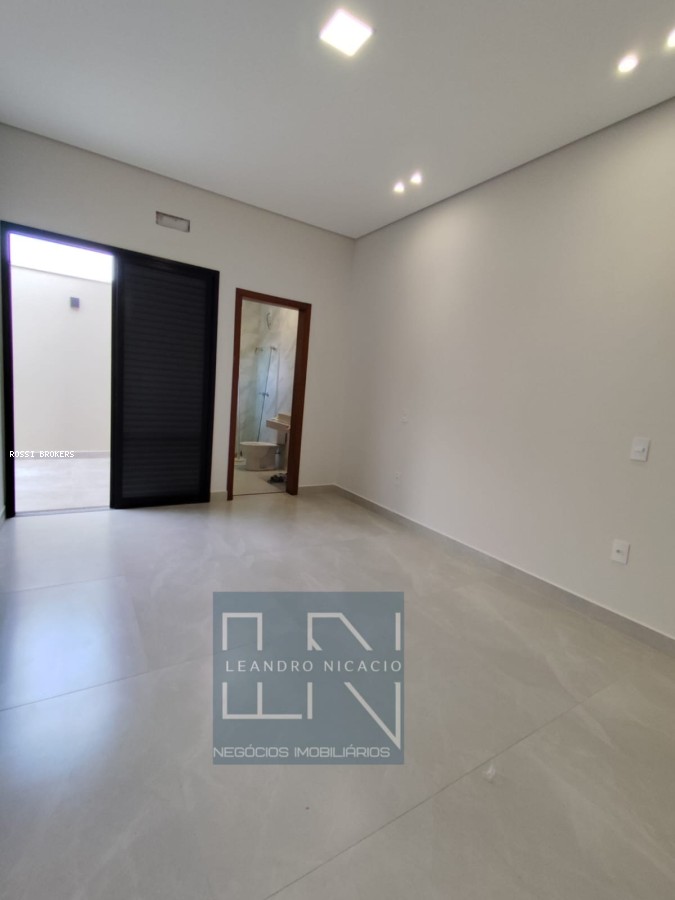 Casa, 3 quartos, 105 m² - Foto 13